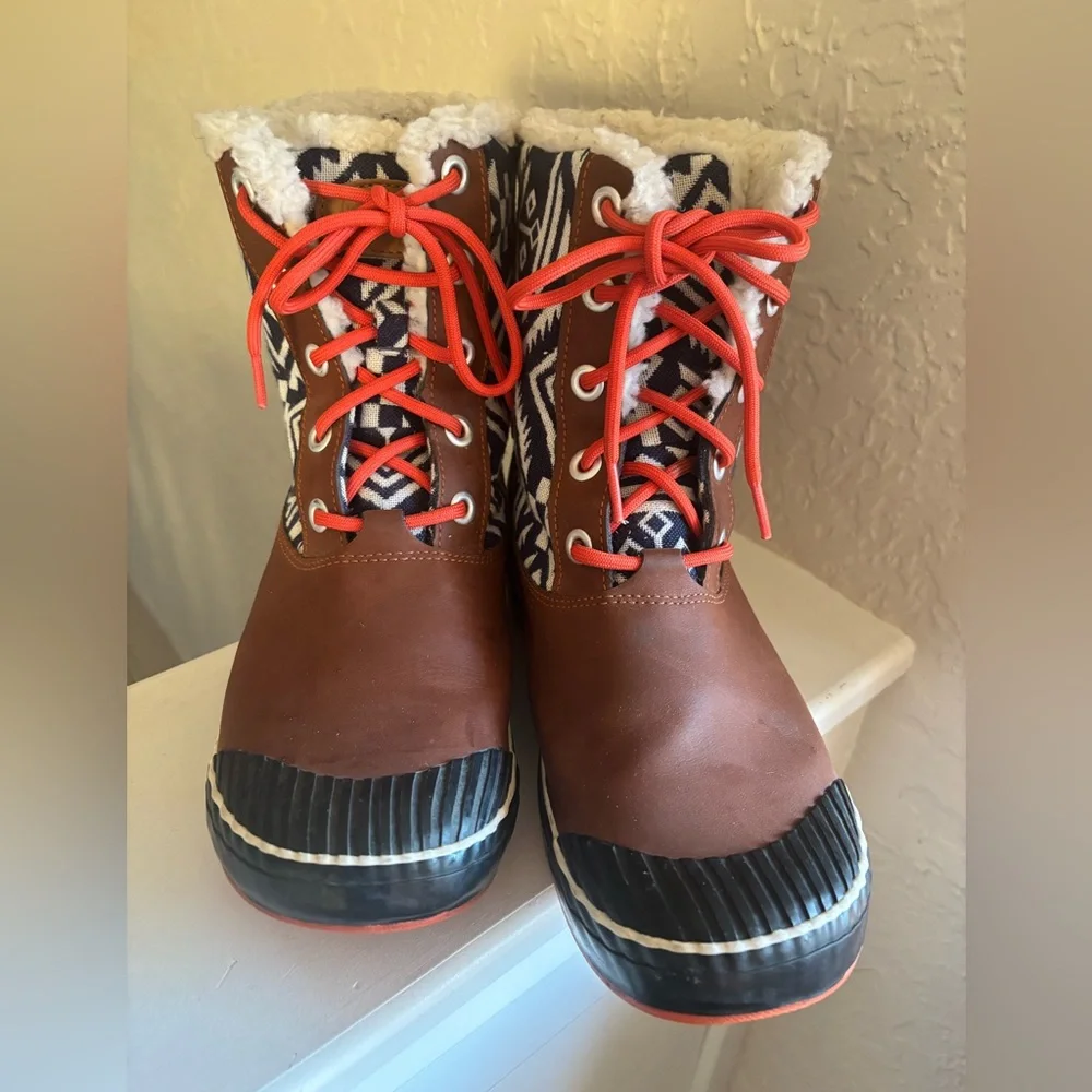Keen ELSA Mid Winter Boot Waterproof Outdoor EUC